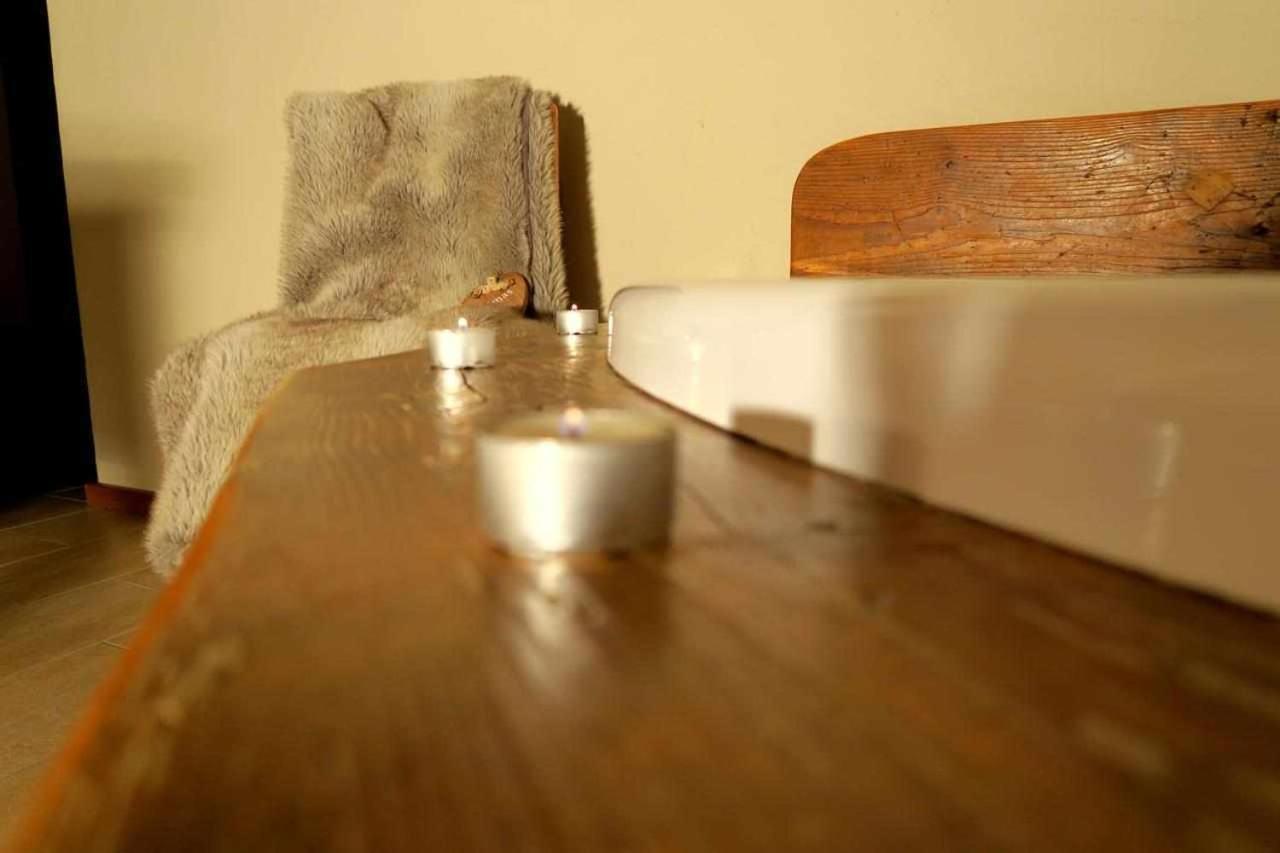 Romantica Suite Con Vasca Idromassaggio Aosta Zewnętrze zdjęcie
