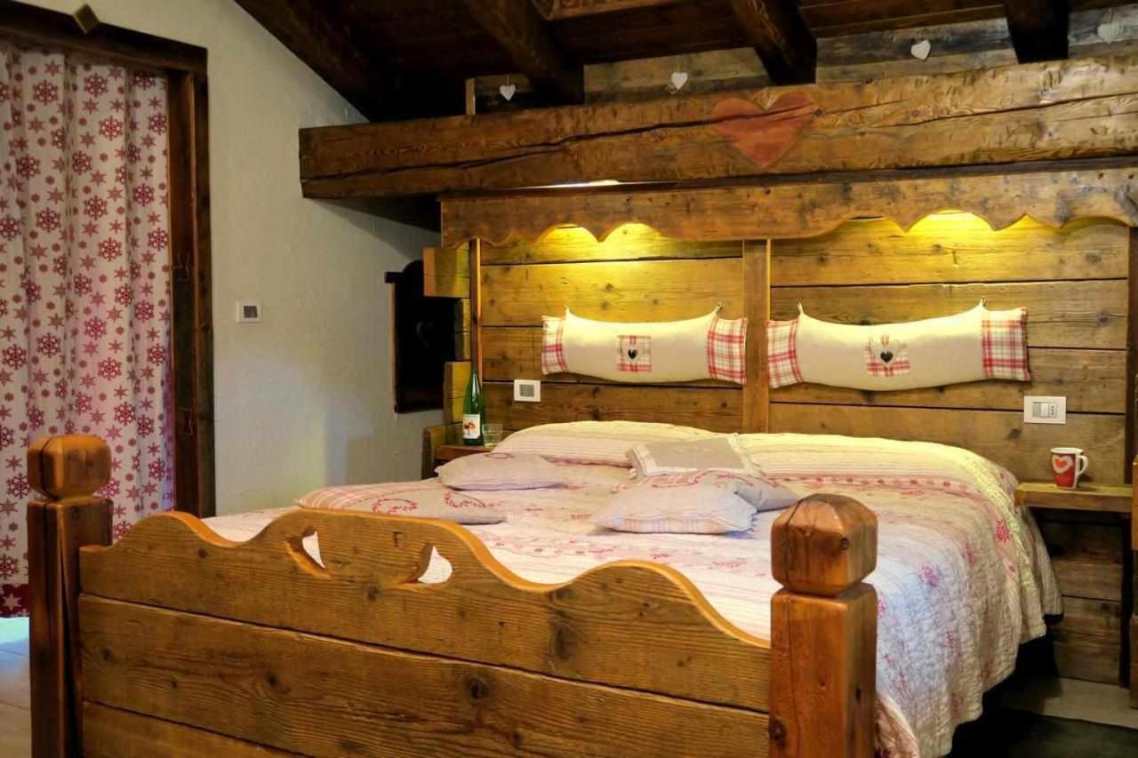 Romantica Suite Con Vasca Idromassaggio Aosta Zewnętrze zdjęcie