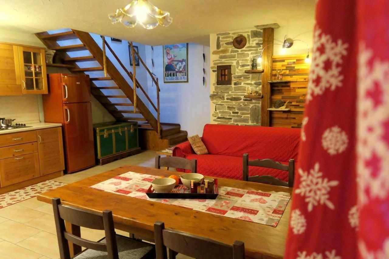 Romantica Suite Con Vasca Idromassaggio Aosta Zewnętrze zdjęcie